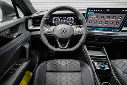 Volkswagen Tayron 2,0 TDI DSG 4Motion R-Line - LAGER -LAG. 
