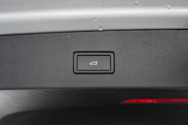 Volkswagen Tayron 2,0 TDI DSG 4Motion R-Line - LAGER -LAG. 