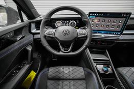 Volkswagen Tayron 2,0 TDI DSG 4Motion R-Line - LAGER -LAG. 