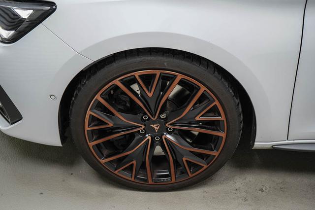 Cupra Formentor 2,0 TSI DSG 4x4 VZ - LAGER 