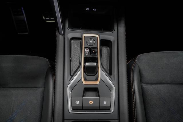 Cupra Leon Sportstourer ST 2,0 TSI DSG 4x4 VZ - LAGER 