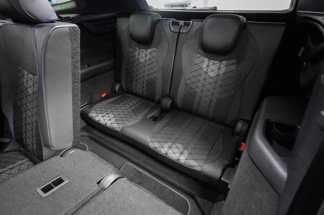 Volkswagen Tayron 2,0 TDI DSG 4Motion R-Line - LAGER -LAG. 