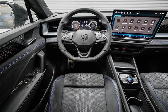 Volkswagen Tayron 2,0 TDI DSG 4Motion R-Line - LAGER -LAG. 