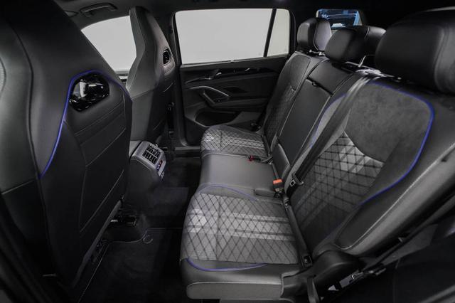 Volkswagen Tayron 2,0 TDI DSG 4Motion R-Line - LAGER -LAG. 