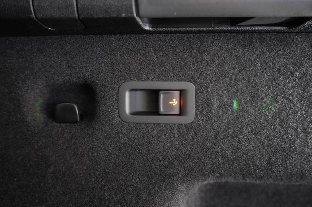 Volkswagen Tayron 2,0 TDI DSG 4Motion R-Line - LAGER -LAG. 