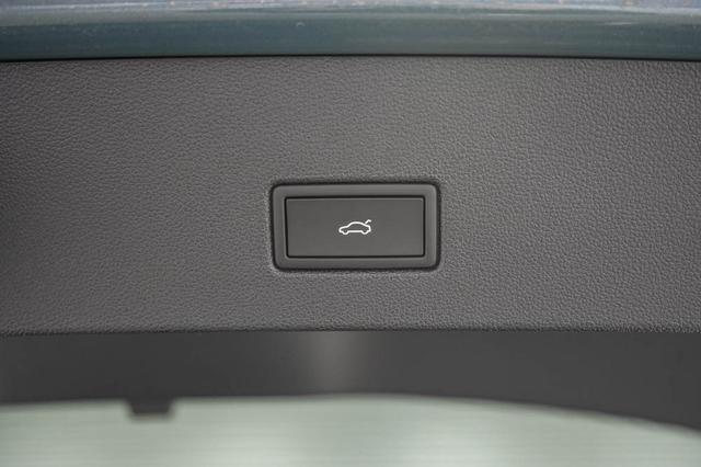 T-Roc 1,5 TSI DSG R-Line - LAGER 