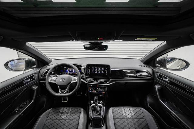 Volkswagen T-Roc 1,5 TSI DSG R-Line - LAGER 