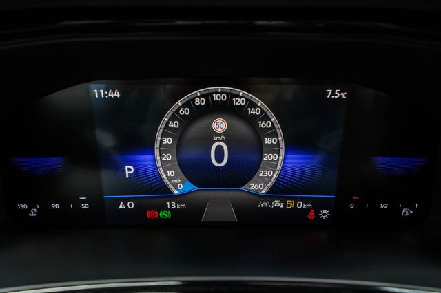 T-Roc 1,5 TSI DSG R-Line - LAGER 