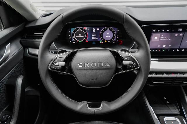 Skoda Octavia Combi Kombi 1,5 TSI DSG mHEV Selection - -LAG. 