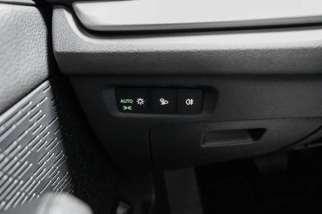 Skoda Octavia Combi Kombi 1,5 TSI DSG mHEV Selection - -LAG. 