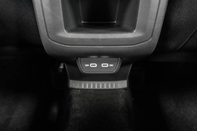 Volkswagen T-Cross 1,5 TSI DSG R-Line - LAGER 