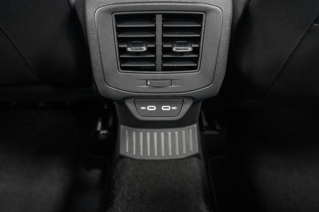 T-Roc 1,5 TSI DSG R-Line - LAGER 