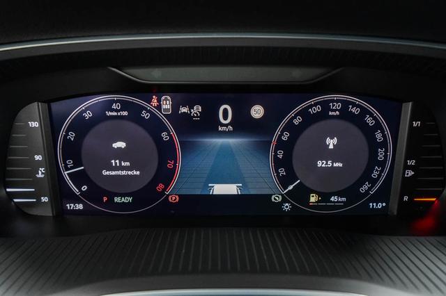 Skoda Octavia Combi Kombi 1,5 TSI DSG mHEV Selection - -LAG. 