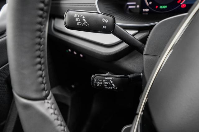 Skoda Octavia Combi Kombi 1,5 TSI DSG mHEV Selection - -LAG. 