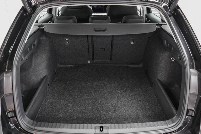 Skoda Octavia Combi Kombi 1,5 TSI DSG mHEV Selection - -LAG. 