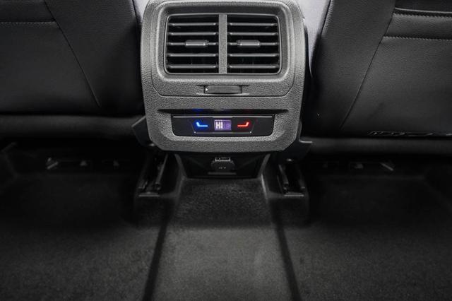 Volkswagen Touran 1,5 TSI DSG Limited - LAGER 