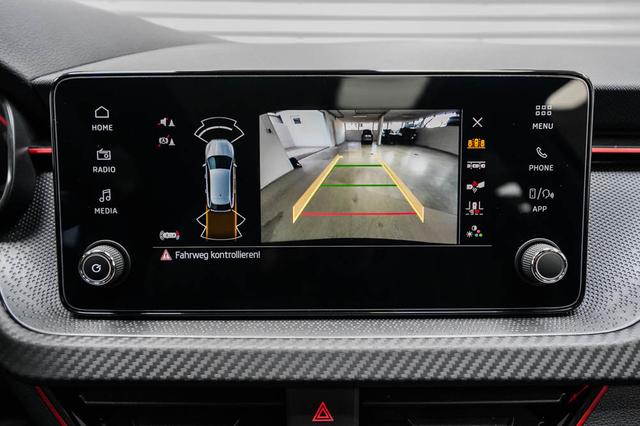 Skoda Scala 1,5 TSI DSG Monte Carlo - LAGER 