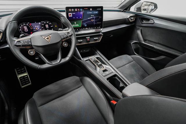 Cupra Leon Sportstourer ST 2,0 TSI DSG 4x4 VZ - LAGER 