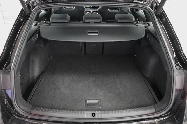 Leon Sportstourer ST 2,0 TSI DSG 4x4 VZ - LAGER 