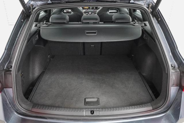 Cupra Leon Sportstourer ST 2,0 TSI DSG 4x4 VZ - LAGER 