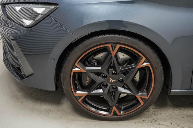 Cupra Leon Sportstourer ST 2,0 TSI DSG 4x4 VZ - LAGER 