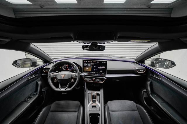 Cupra Leon Sportstourer ST 2,0 TSI DSG 4x4 VZ - LAGER 