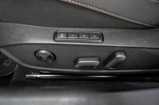 Cupra Leon Sportstourer ST 2,0 TSI DSG 4x4 VZ - LAGER 