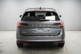 Skoda Superb Combi Kombi 2,0 TDI DSG 4x4 Selection - L -LAG. 