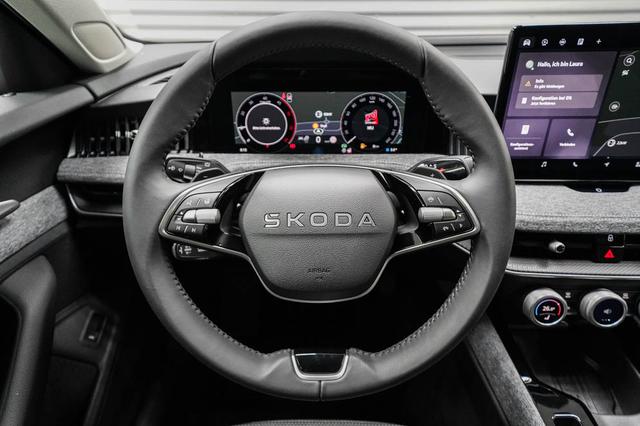 Skoda Superb Combi Kombi 2,0 TDI DSG 4x4 Selection - L -LAG. 