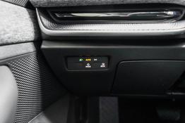 Skoda Superb Combi Kombi 2,0 TDI DSG 4x4 Selection - L -LAG. 