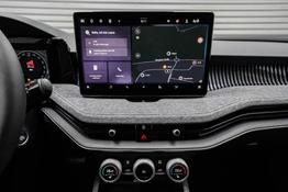 Skoda Superb Combi Kombi 2,0 TDI DSG 4x4 Selection - L -LAG. 