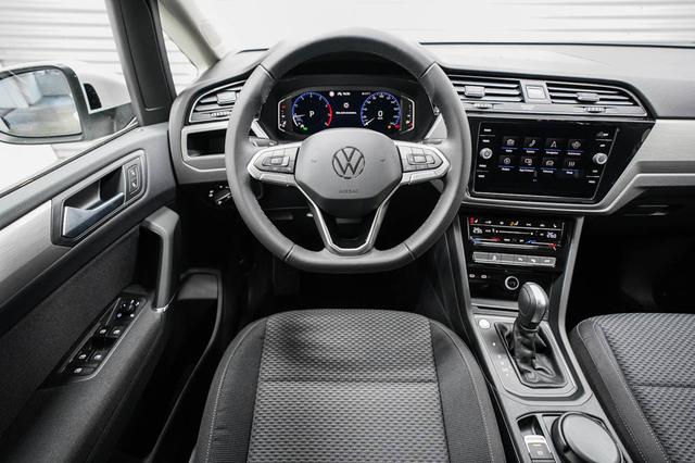 Volkswagen Touran 1,5 TSI DSG Limited - LAGER 