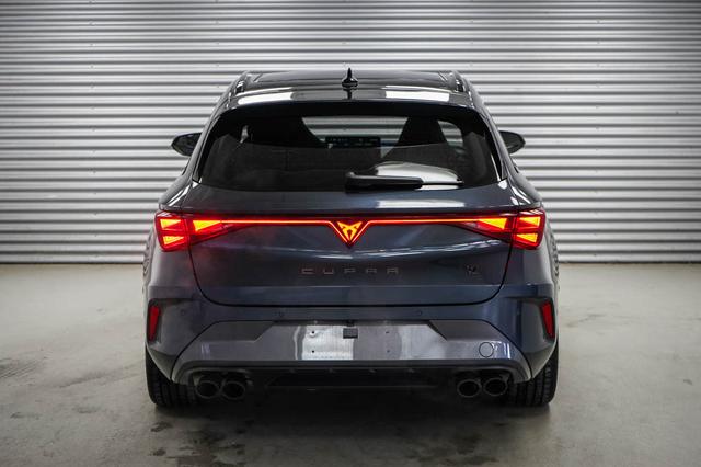 Cupra Leon Sportstourer ST 2,0 TSI DSG 4x4 VZ - LAGER 