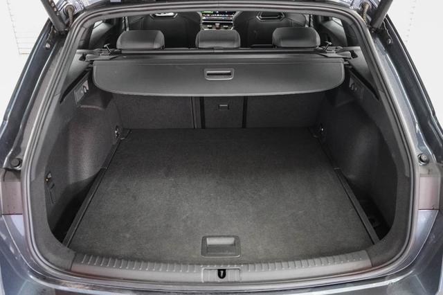 Cupra Leon Sportstourer ST 2,0 TSI DSG 4x4 VZ - LAGER 