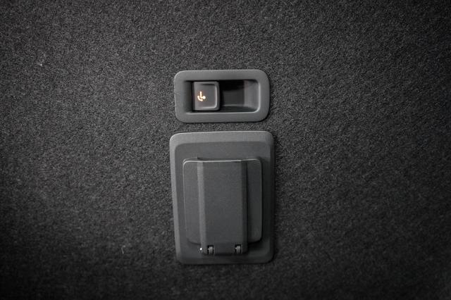 Cupra Leon Sportstourer ST 2,0 TSI DSG 4x4 VZ - LAGER 