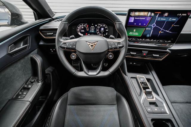 Cupra Leon Sportstourer ST 2,0 TSI DSG 4x4 VZ - LAGER 