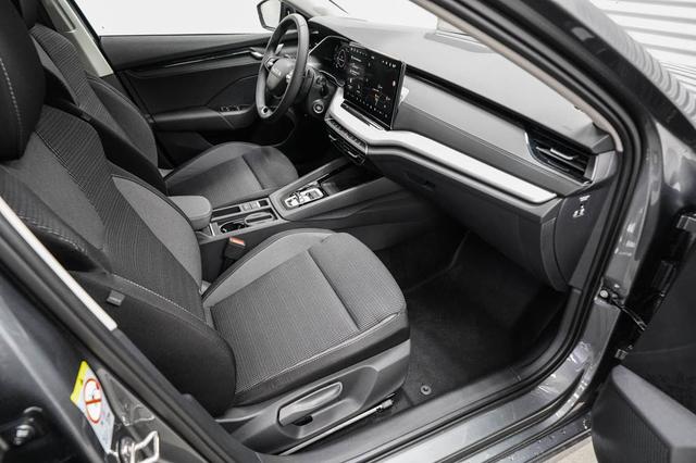 Skoda Octavia Combi Kombi 2,0 TDI DSG Selection - LAGE -LAG. 