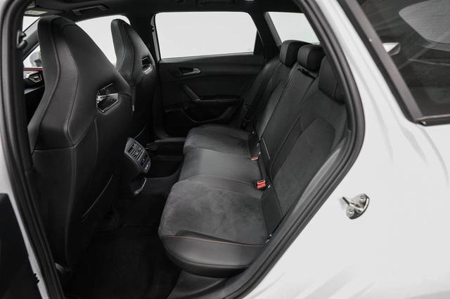 Cupra Leon Sportstourer ST 2,0 TSI DSG 4x4 VZ - LAGER 