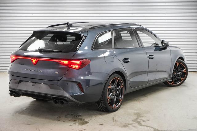 Cupra Leon Sportstourer ST 2,0 TSI DSG 4x4 VZ - LAGER 