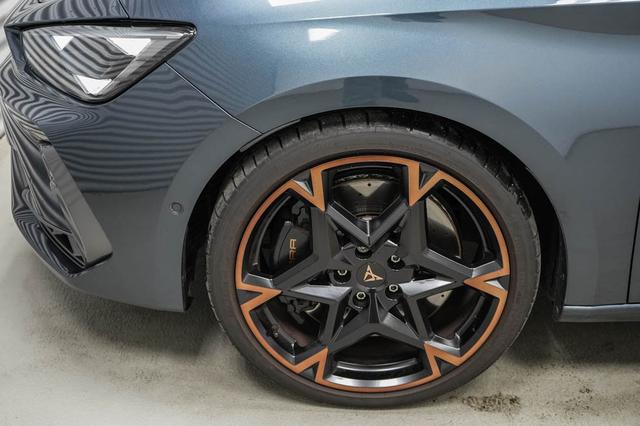 Cupra Leon Sportstourer ST 2,0 TSI DSG 4x4 VZ - LAGER 