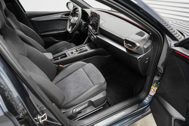 Cupra Leon Sportstourer ST 2,0 TSI DSG 4x4 VZ - LAGER 