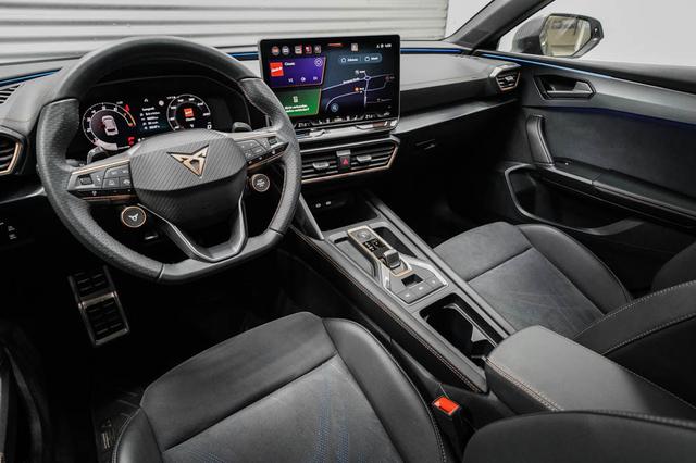 Cupra Leon Sportstourer ST 2,0 TSI DSG 4x4 VZ - LAGER 