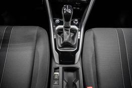 Volkswagen T-Roc 1,5 TSI DSG Life Plus - LAGER 