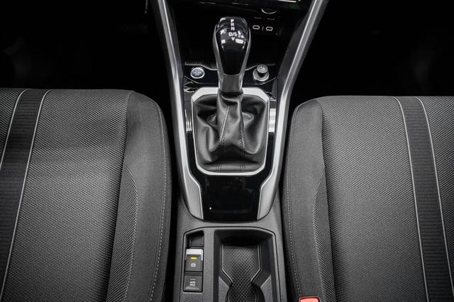 Volkswagen T-Roc 1,5 TSI DSG Life Plus - LAGER 