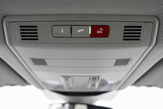 Volkswagen T-Roc 1,5 TSI DSG Life Plus - LAGER 