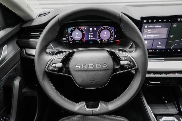 Skoda Octavia Combi Kombi 1,5 eTSI DSG mhev Selection -LAG. 