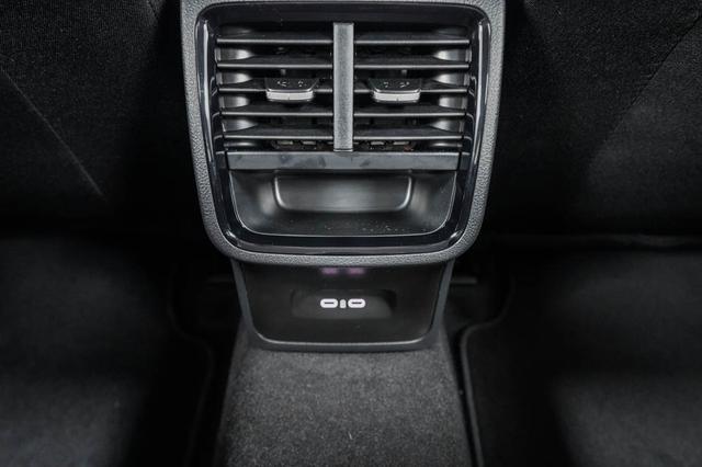 Skoda Octavia Combi Kombi 1,5 eTSI DSG mhev Selection -LAG. 