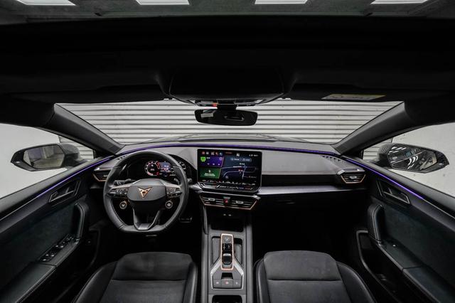 Cupra Leon Sportstourer ST 2,0 TSI DSG 4x4 VZ - LAGER 