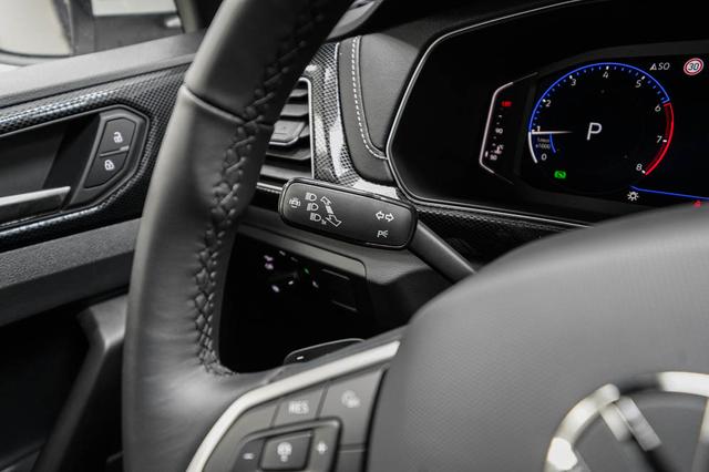 Volkswagen T-Cross 1,5 TSI DSG R-Line - LAGER 