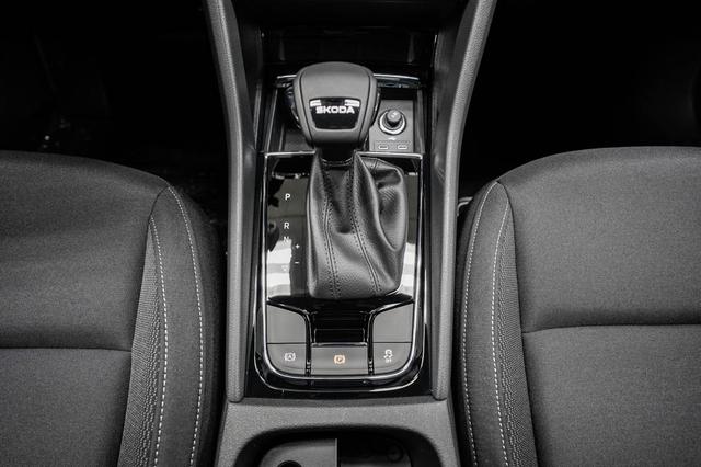 Skoda Karoq 1,5 TSI DSG Selection - LAGER 